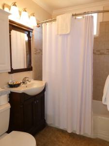 Briarwood Inn - 184