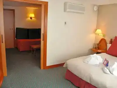 Mercure - 61