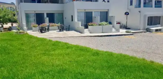 Pals Studios Pefkos - 10