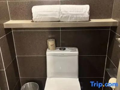 Atour Xi'an Gaoxin Tangyan Road Branch - 85