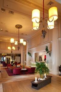 International House - 17