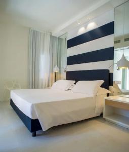 Metropol Ceccarini Suite - 36