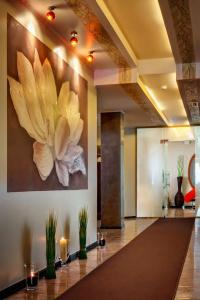 Seasons Spa Boutique - 16