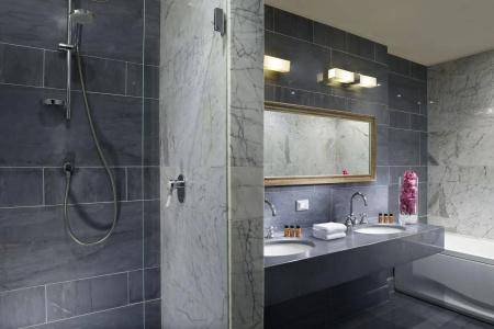 Principe Torlonia - a Member of Elizabeth Hotel Group - 9