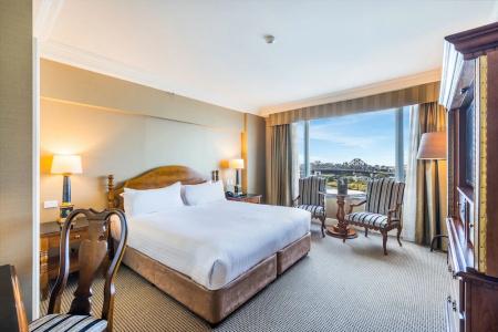 Stamford Plaza - 68