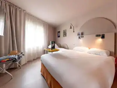 ibis Styles Marseille Centre Prado Castellane - 1
