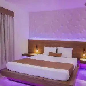 So White Club Resort - 42