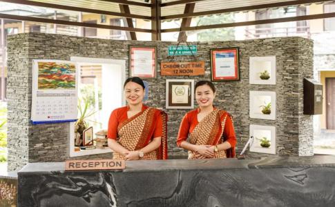 The Lakeside Retreat - 27