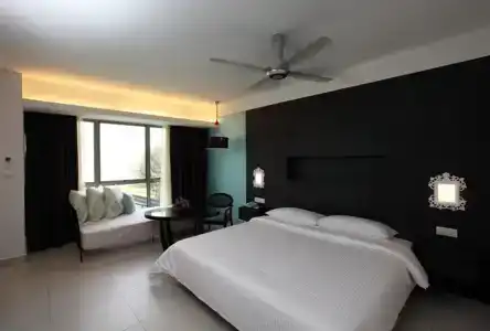 Avillion Admiral Cove - 2