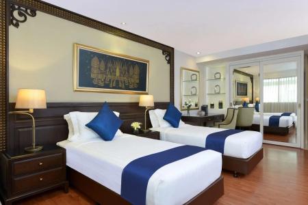 Centre Point Silom - 4