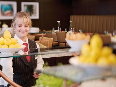 Mövenpick Frankfurt City - 11