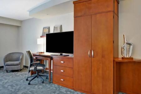 Courtyard by Marriott at Old Town - 55