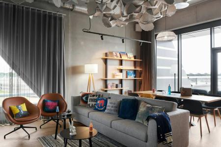 Moxy Cologne Bonn Airport - 38