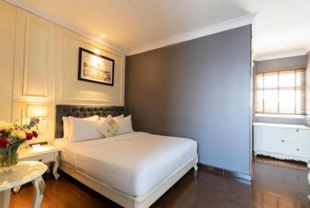 Silverland Jolie - 14