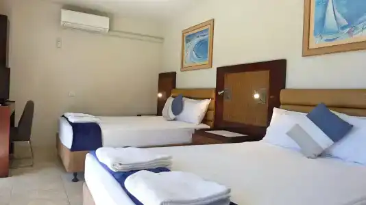 Jadran & El Jays Holiday Lodge - 1
