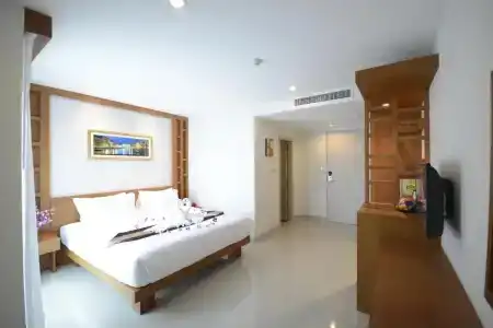 The Patong Center-Sha Certified - 33