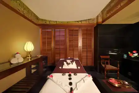 Gokulam Grand & Spa Bangalore - 2