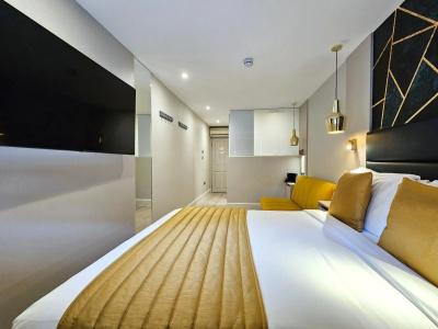 Noxs - Hyde Park - 48