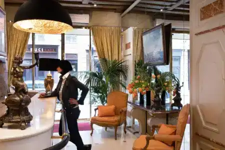 Hôtel Le Regent Paris - 10