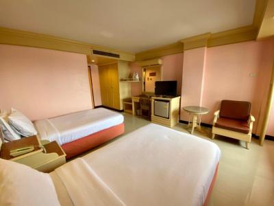 Aa Pattaya - 6
