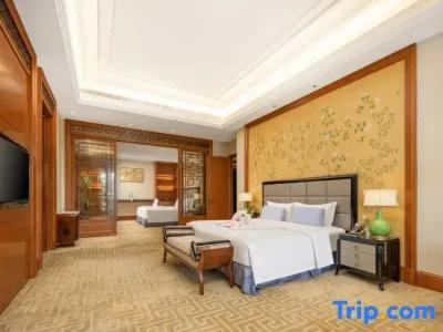 East Tai Lake Grand - 40