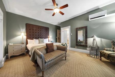 The Charles - 37