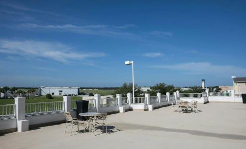 Hilton Garden Inn - 43