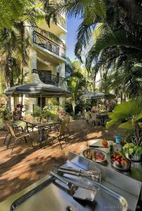 Tropic Towers - 24