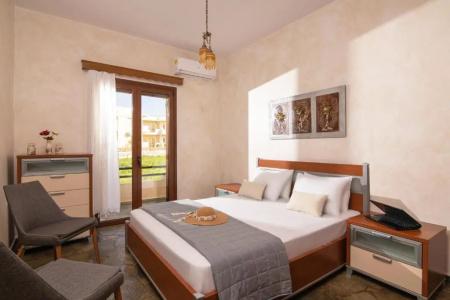 Elea Suites & Residences - 232