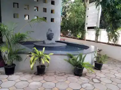 Vinaya Royal Inn - 3