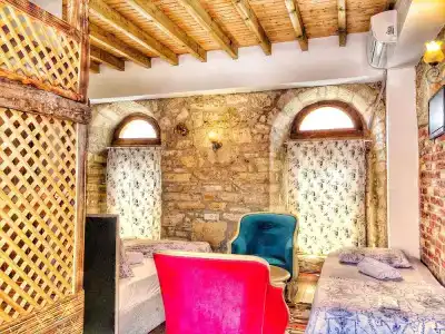 Parmis Boutique House - 42