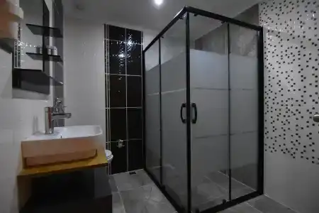 Sandal Otel - 26