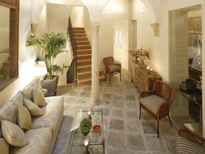 Boutique Corral del Rey - 12