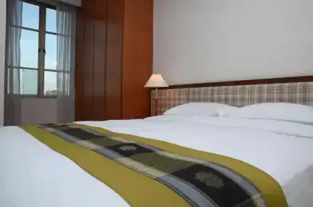 The Maple Suite - 90
