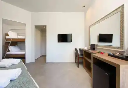 The Royal Grand - 6