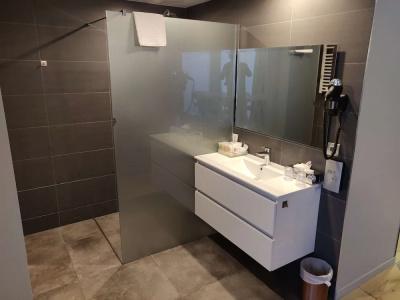 Best Western Royal Centre - 108