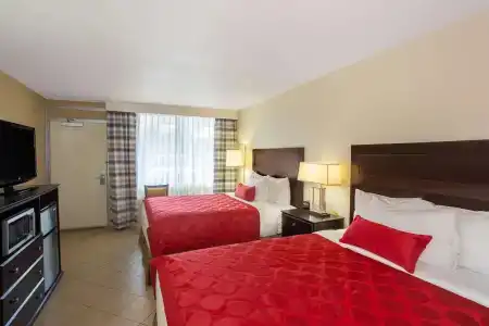 Ramada by Wyndham Venezia - 40