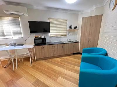 Benson Court - 48