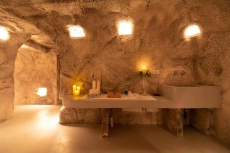 Bianco Riccio Suite - 48