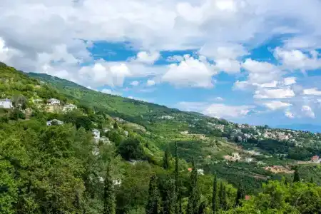To Stefani tis Makrinas - 176