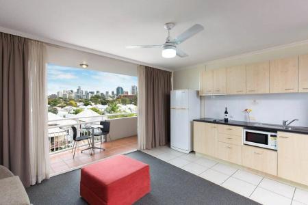 The Wellington Apartment - 29