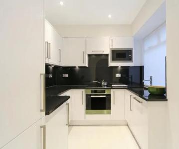 Queensgate Court - 109