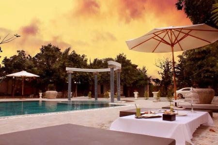 La Fortress Boutique - 11