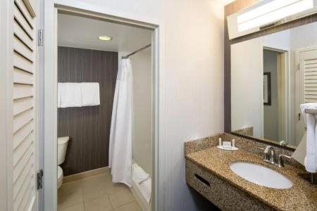 Courtyard by Marriott San Antonio Airport/North Star Mall - 25