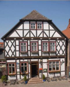am Rathaus Adii - 20
