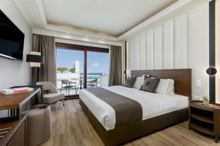 Royal Palace Resort & Spa - 41