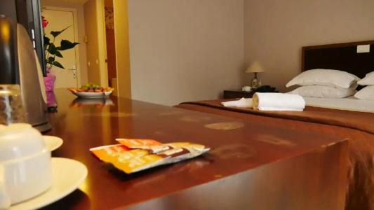 Talen Otel - 1