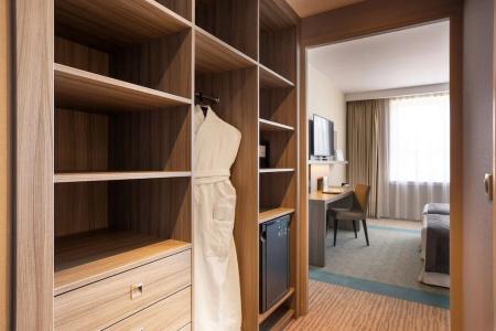Golden Tulip Aix les Bains - & Spa - 42