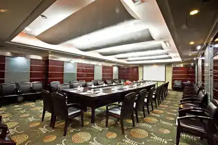 Regal Plaza - 13