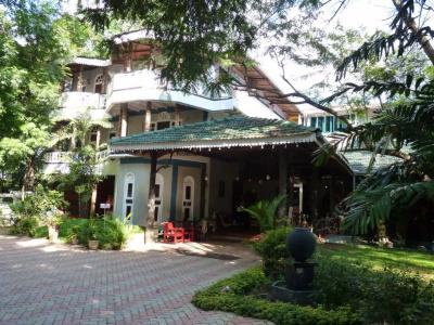 Eden Garden - 16
